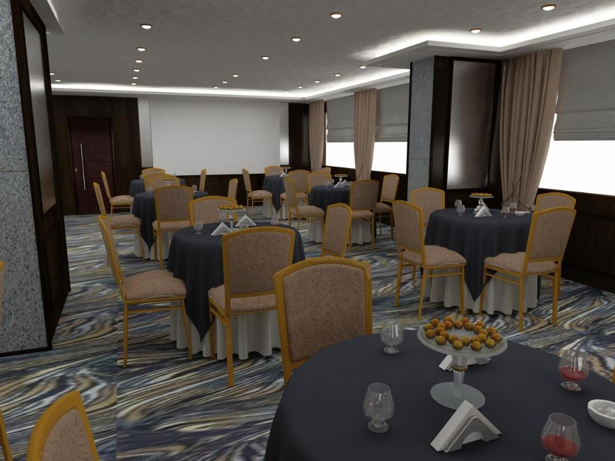 ג'דה La Fontaine Diora Hotel מראה חיצוני תמונה